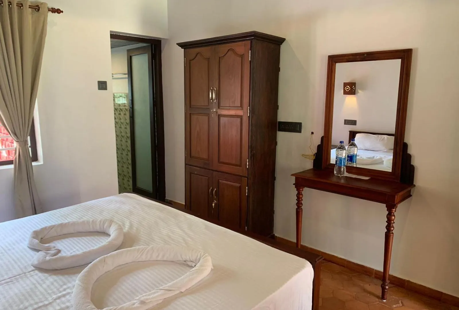 Bed & Breakfast Hotel Holiday Home Kovalam India