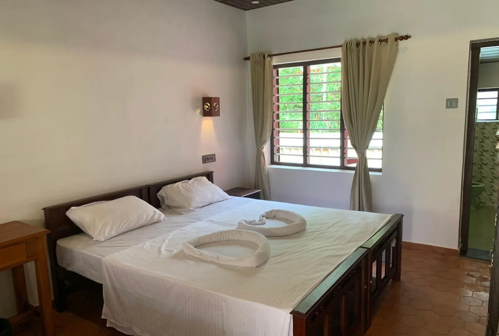 Hotel Holiday Home Kovalam