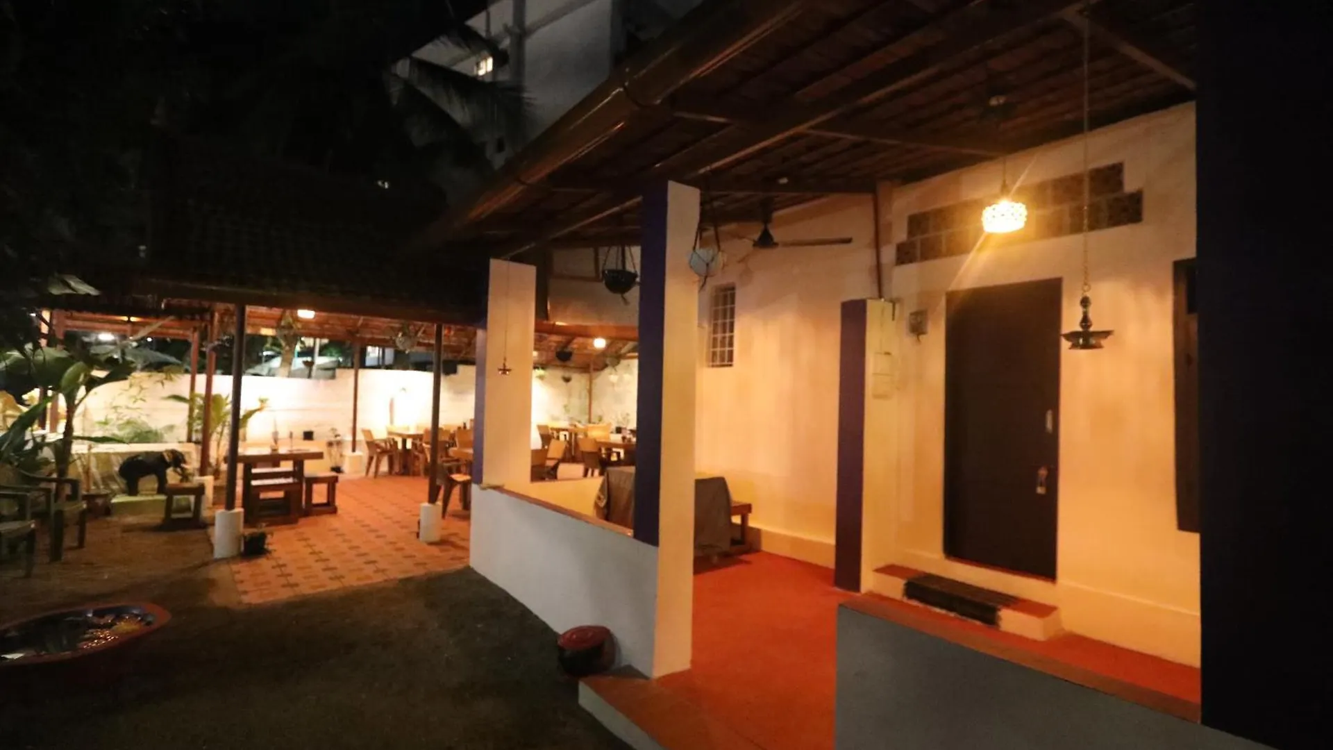 Bed & Breakfast Hotel Holiday Home Kovalam