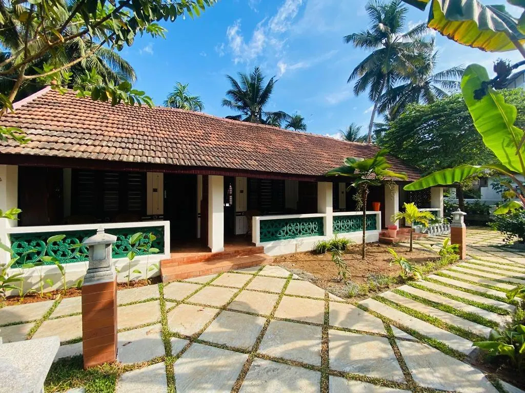 Hotel Holiday Home Kovalam