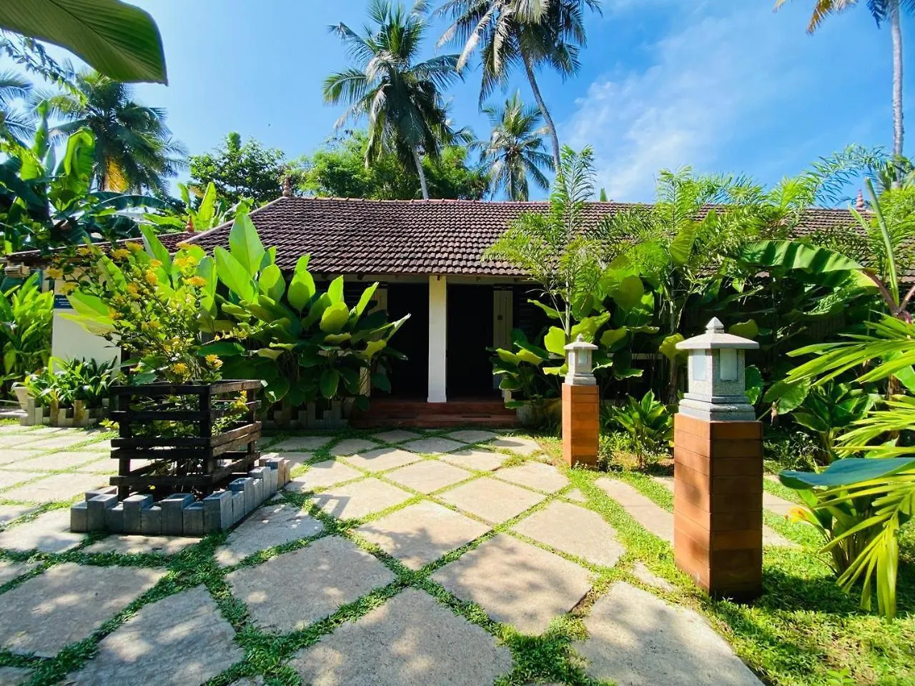 Hotel Holiday Home Kovalam 0*,  India
