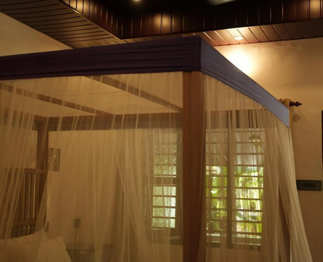 Hotel Holiday Home Kovalam Bed & Breakfast