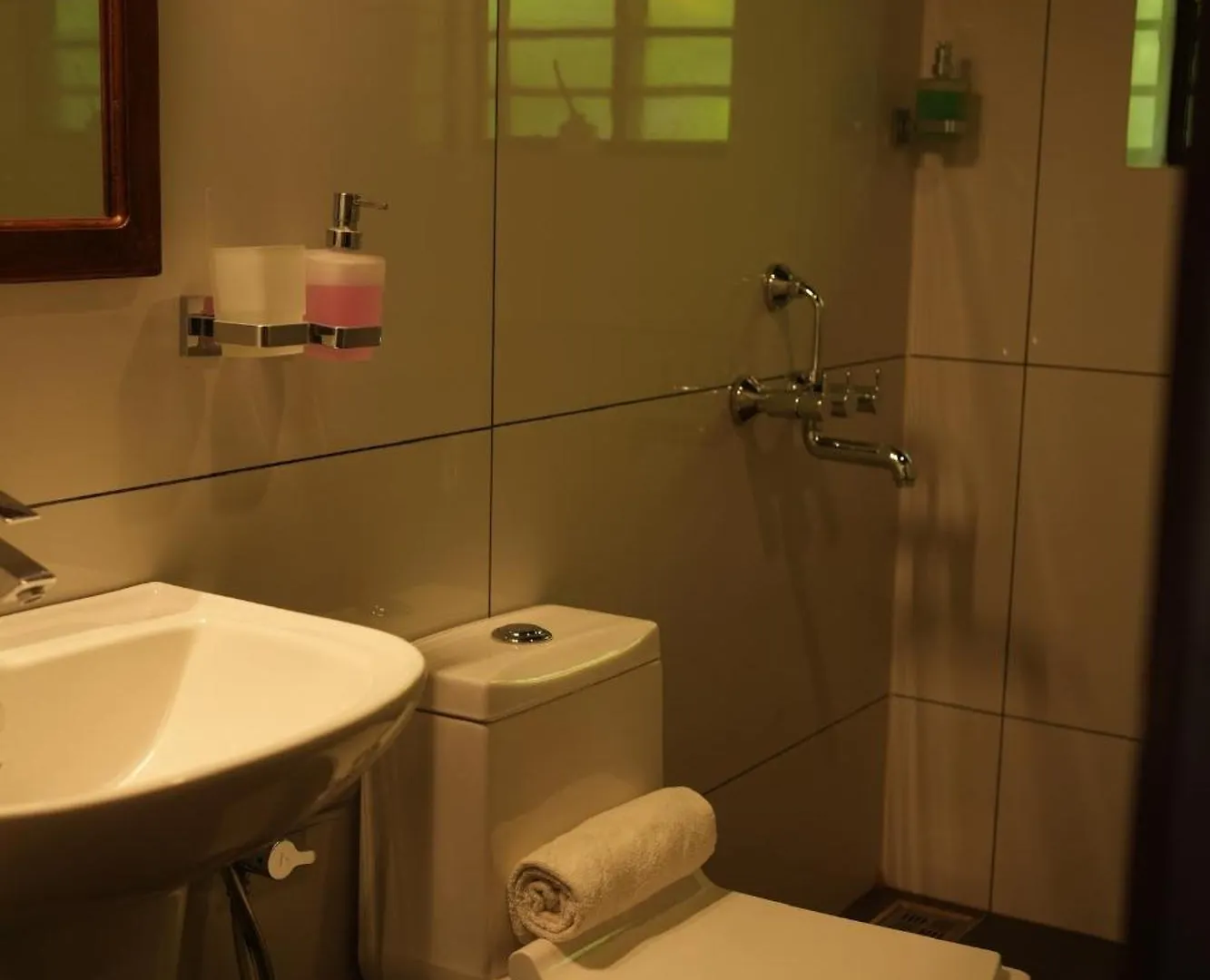 Hotel Holiday Home Kovalam 0*,  India