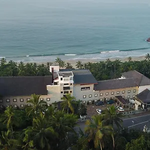 5* Resort Gokulam Grand Turtle On The